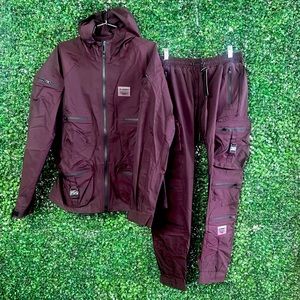 8&9 MFG (COMBAT NYLON) JACKET/JOGGER- IRIDESCENT WINE 🍷 size Medium